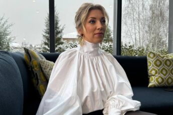 Волкова